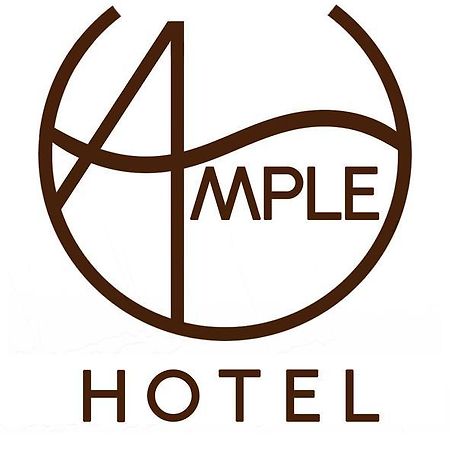 Ample Hotel Skudai Buitenkant foto