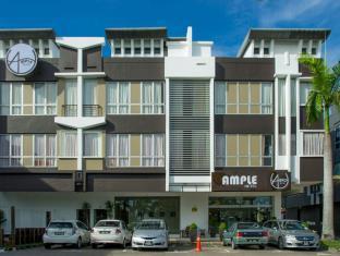Ample Hotel Skudai Buitenkant foto