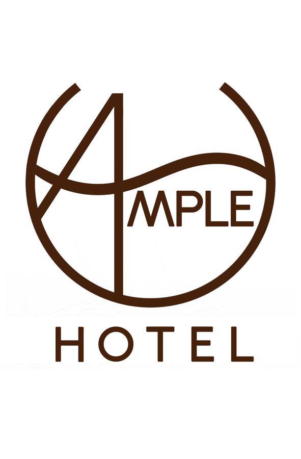 Ample Hotel Skudai Buitenkant foto